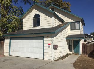 430 A St APT A, Bakersfield, CA 93304