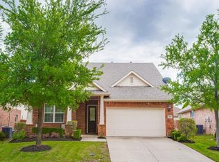 494 Jefferson Ln, Lake Dallas, TX 75065