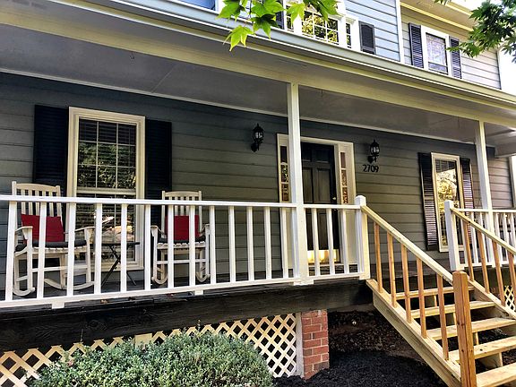 2nd image of 2709 Hawk Dr NE