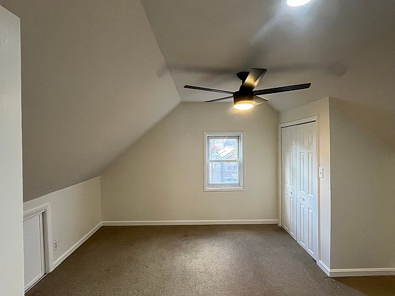4th image of 1655 N Artesian Ave #3