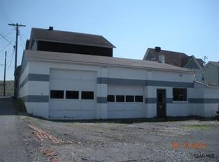110 Oak St, Conemaugh, PA 15909