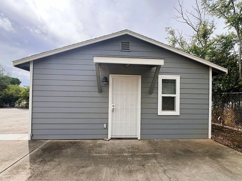 529 David Ave
