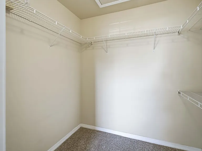 1015 Villagio Cir #201 — Photo 21