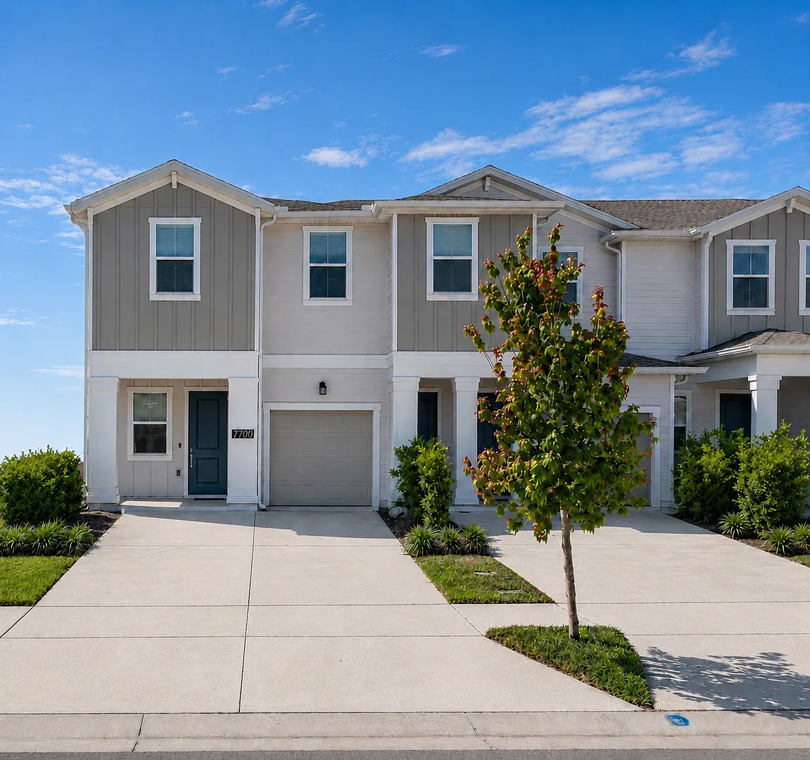 Modern 3-Bedroom Townhome with Upstairs Loft in Lake Wilson Reserve — Photo 1
