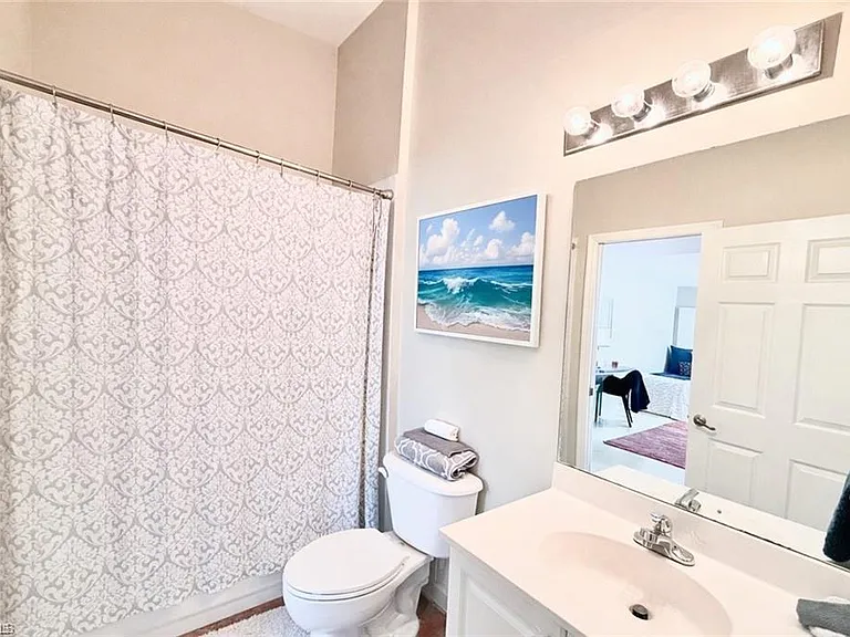 5640 Northboro Dr #201 — Photo 6