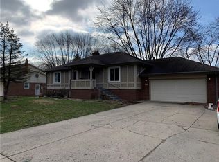 629 W Banta Rd, Indianapolis, IN 46217
