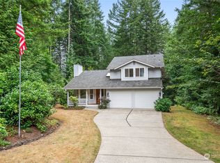 8955 Bedrock Pl SE, Pt Orchard, WA