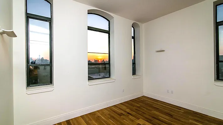 Rented by Nooklyn NYC LLC | media 1