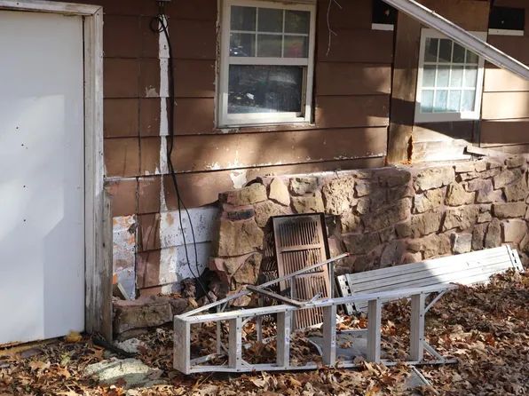 61 Laurel Lane, Goodman, MO 64843