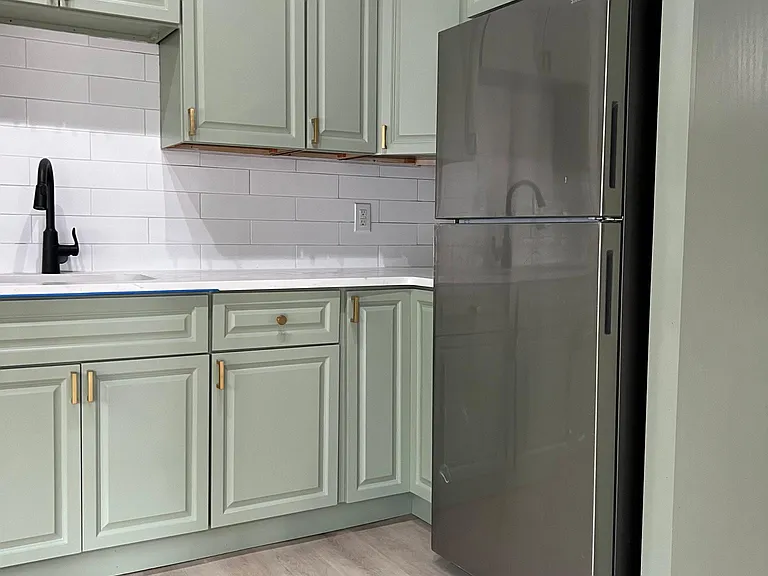 110 Railroad Ave #4 — Photo 14