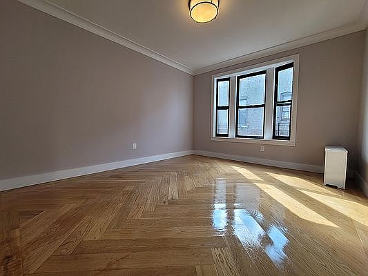 3rd image of 701 W 177th St APT 67