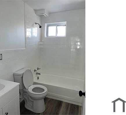 5th image of 1909 E Oakdale St