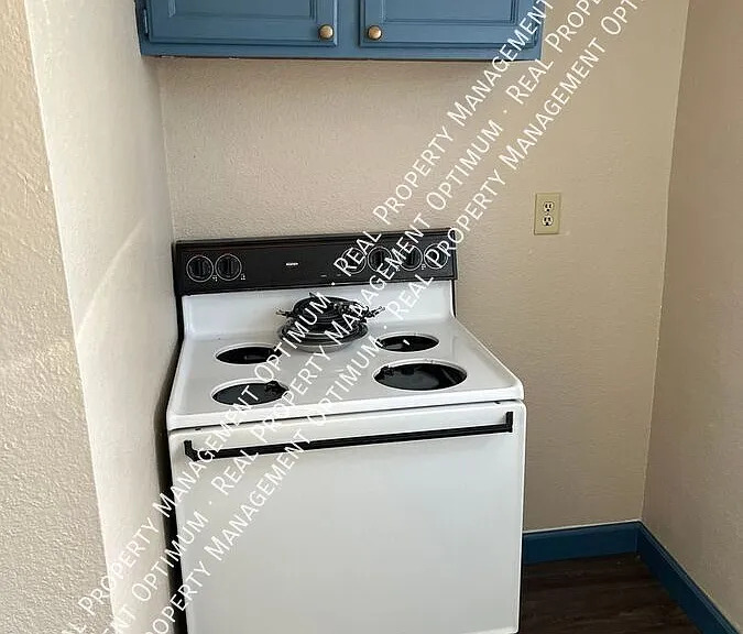 1317 1st Ave N #2 — Photo 4
