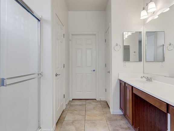 3rd image of 18145 N Larkspur Dr