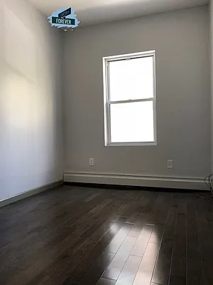 Rented by Fifth & Forever LLC | media 30