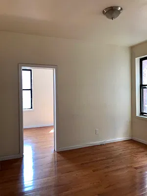 Rented by Voro, LLC | media 6