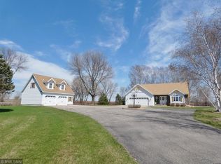 2654 Hennepin Ave N, Glencoe, MN 55336