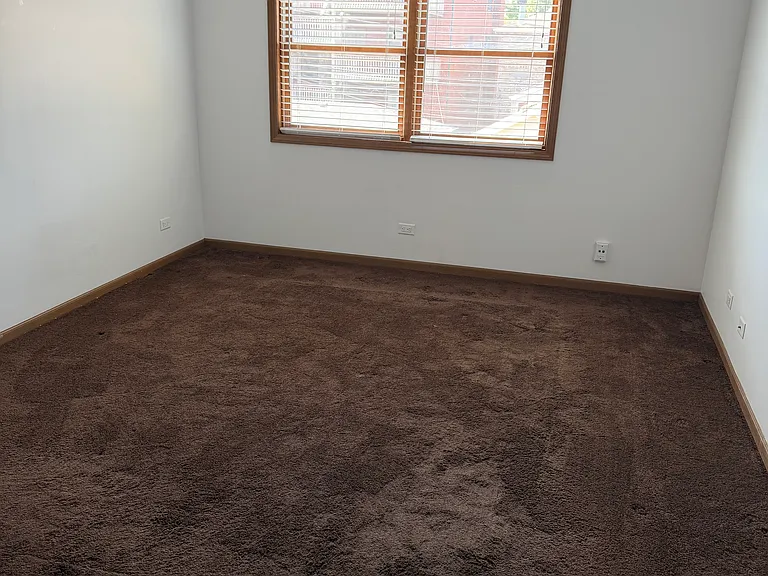 453 W 37th St #2 — Photo 8