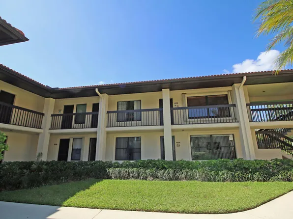 450 SW South River Drive #104, Stuart, FL 34997
