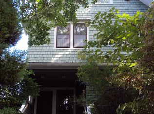 2331 NE Davis St, Portland, OR 97232