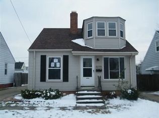 8203 Bertha Ave, Parma, OH 44129