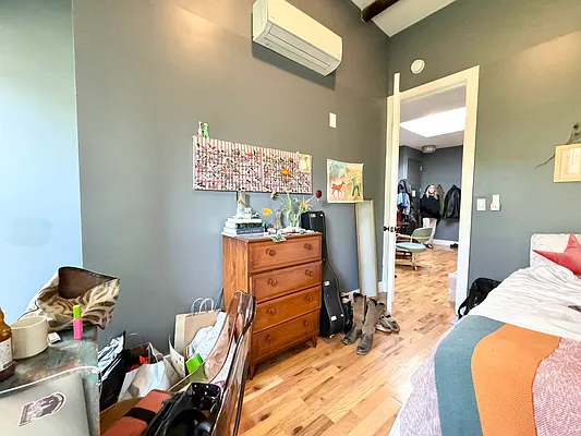 Rented by Pear NYC LLC | media 12