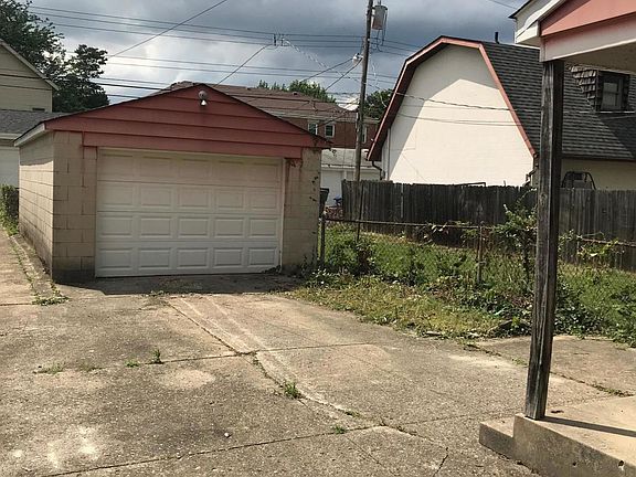 4th image of 1361 Doten Ave
