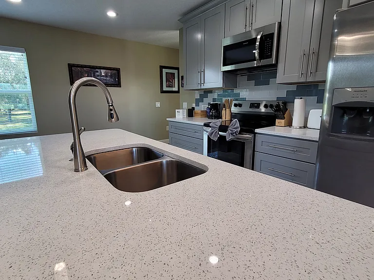 2282 Gunn Rd #1 — Photo 8