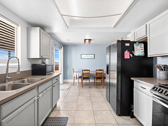 4th image of 5509 Mariposa Ave