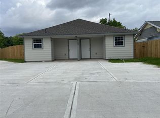 4103 Phlox St #A, Houston, TX 77051