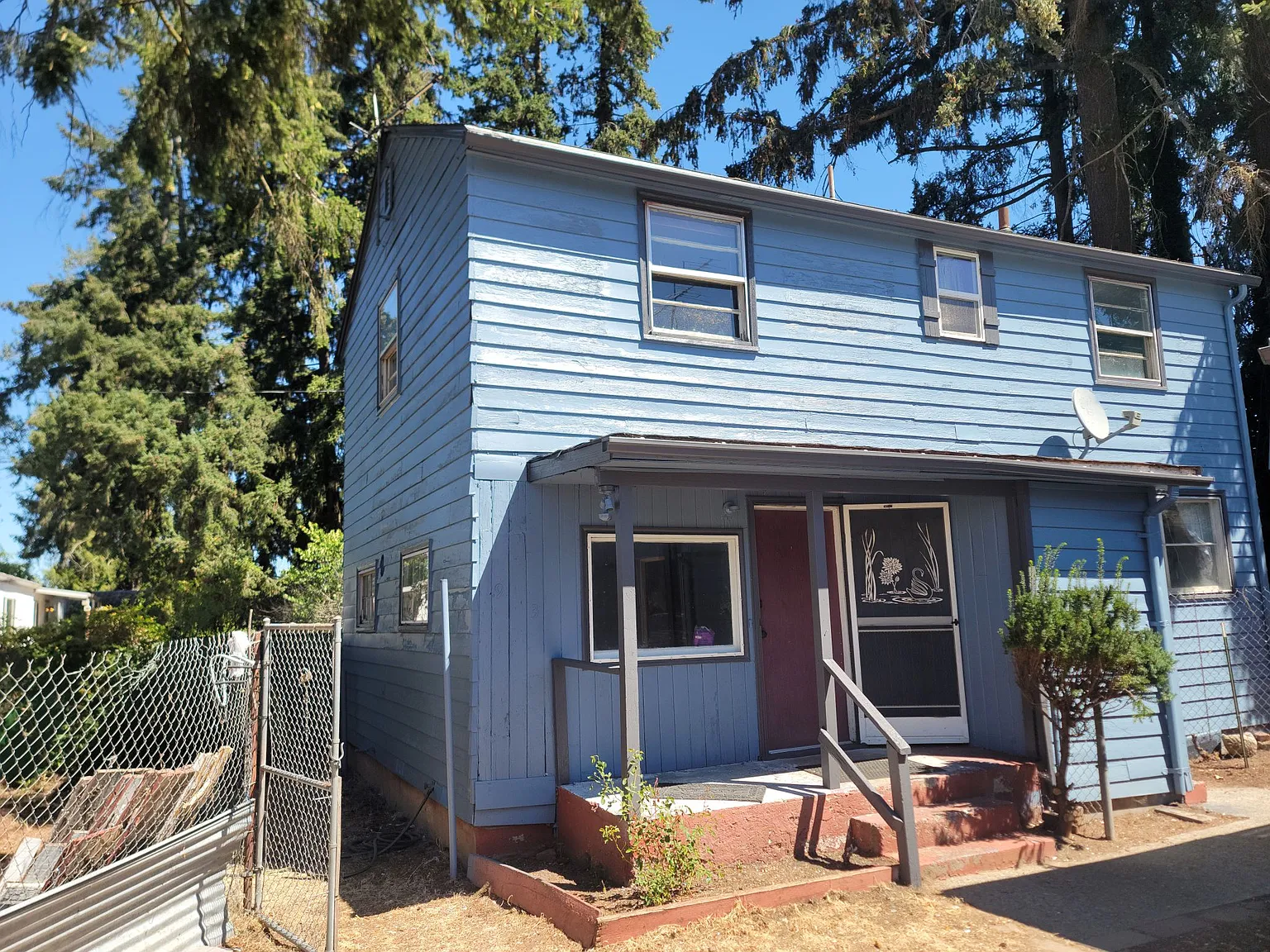 2 bed, 1.5 bath, 1200 sqft, $1,600 — Photo 1