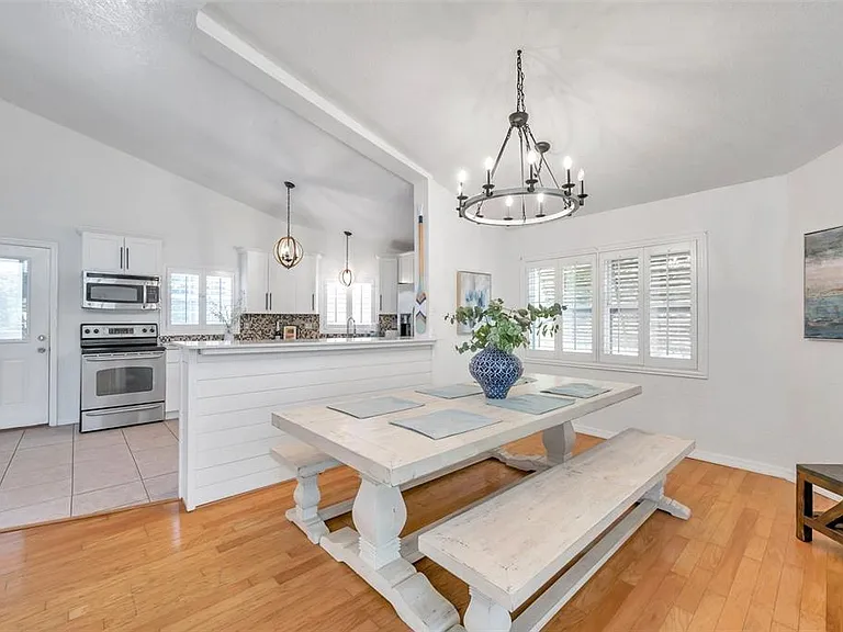 1261 12th Ct SW — Photo 16