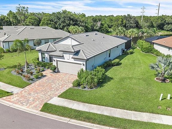 3rd image of 17146 Oakstead DR