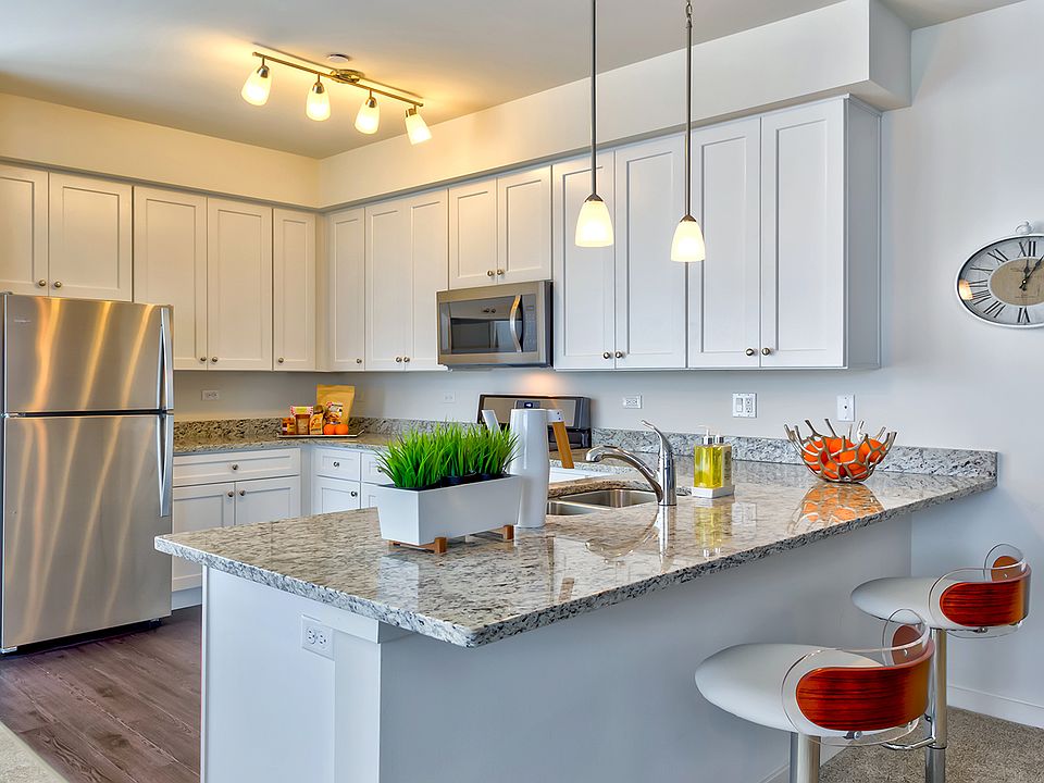 1st image of 9510 W 140th St #14170
