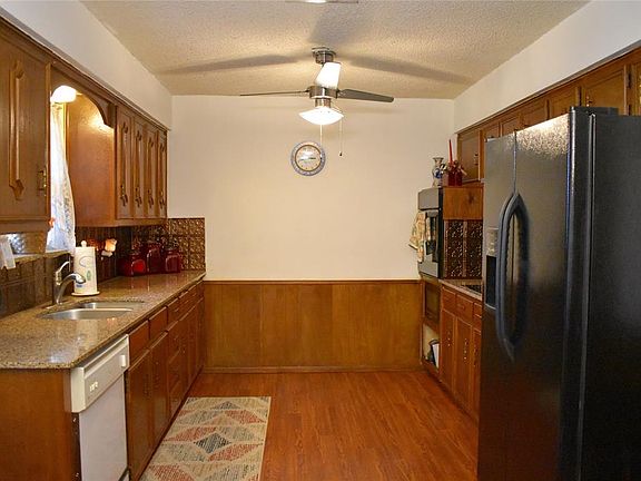 4th image of 3608 Bordeaux Ct