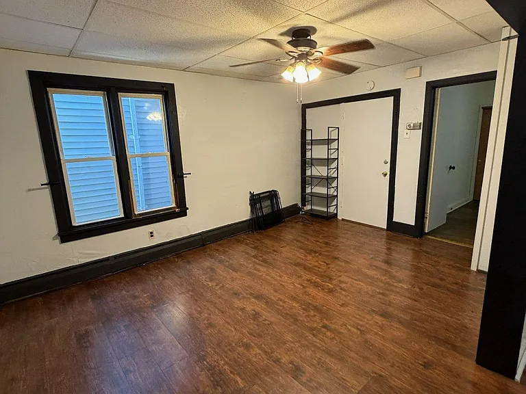 225 Wood St #1 — Photo 3