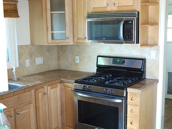 4th image of 4823 Baylor Dr
