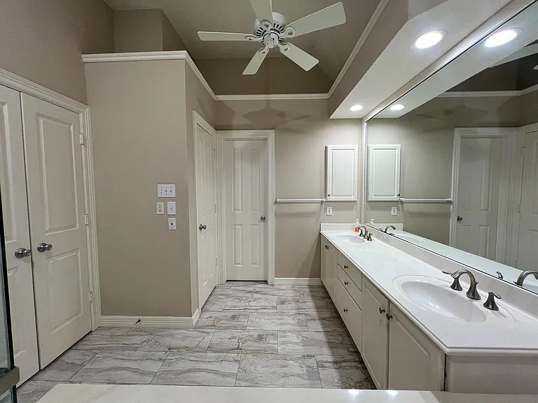 110 S Mill Trace Dr — Photo 29