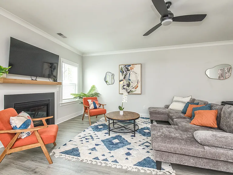 4811 Shelley Dr — Photo 55