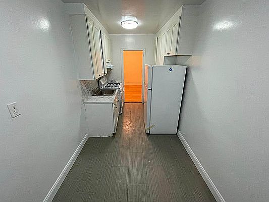 4th image of 36-19 167th St #1J