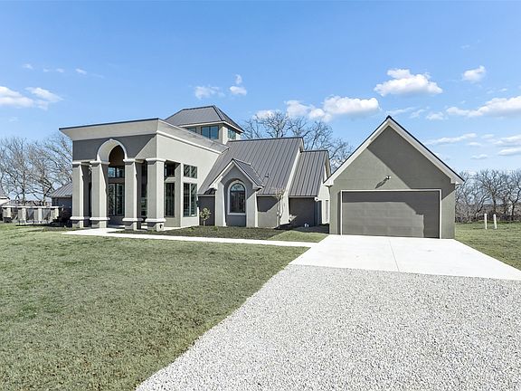 2nd image of 9204 Indian Knoll Trl