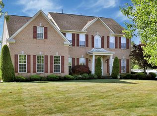 9 Reagan Dr, Jackson, NJ