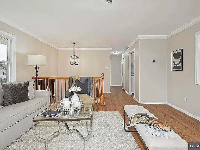 4746 Carterwood Dr #2 — Photo 3