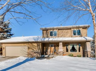 7555 Bowman Ct N, Inver Grove Heights, MN 55076