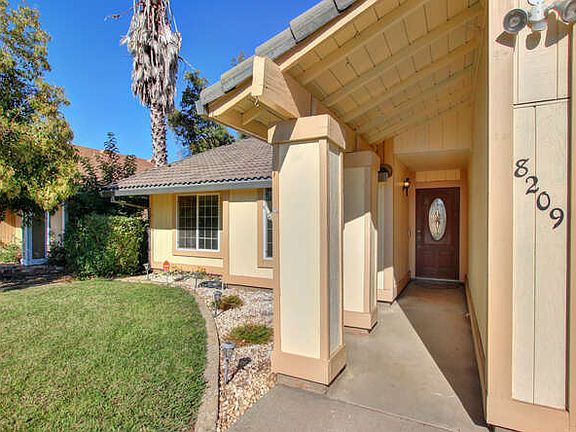 2nd image of 8209 Cottonfield Way