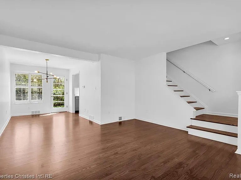 1035 N Old Woodward Ave #5 — Photo 6