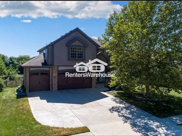 1315 NW 106th Ter