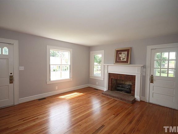 2nd image of 603 Richmond Ave