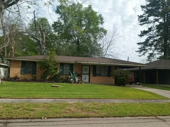 6139 San Juan Dr, Baton Rouge, LA 70811