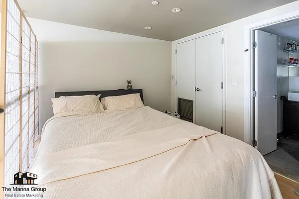 Rented by Bold New York | media 5